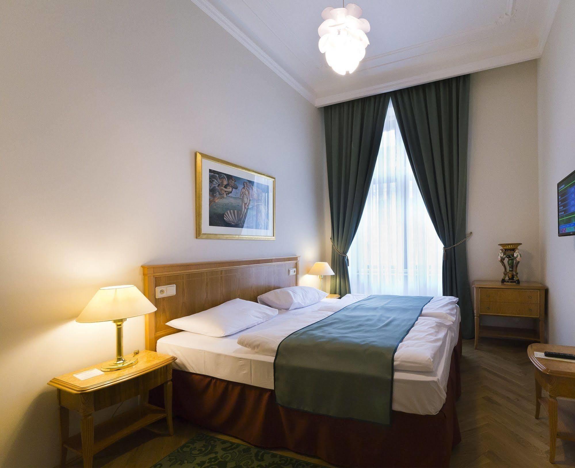 Grandhotel Ambassador Narodni Dum Karlovy Vary Ngoại thất bức ảnh